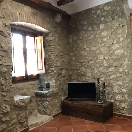 Xicu فندق Capmany