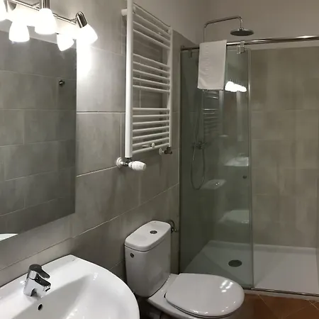 Xicu فندق Capmany