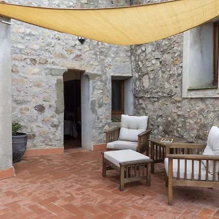 Xicu Hotel
